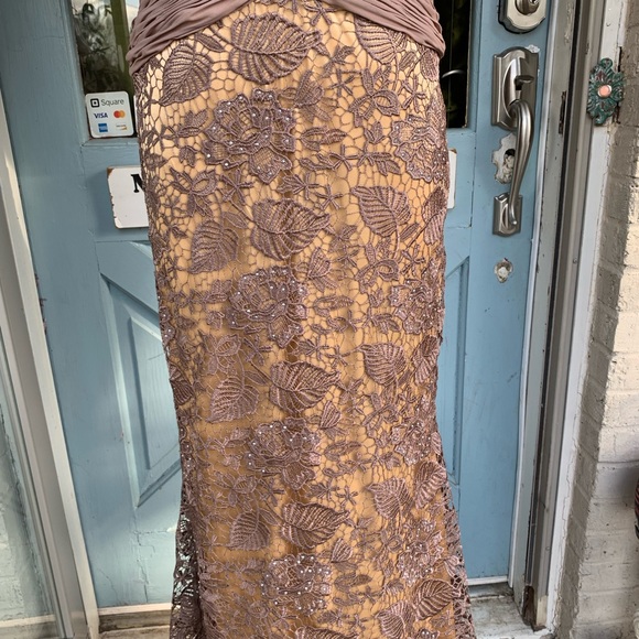 NWOT GLS Apparel Large Beaded Mocha Lace Nude Lined Mermaid Gown Cap Sleeves - Picture 9 of 15